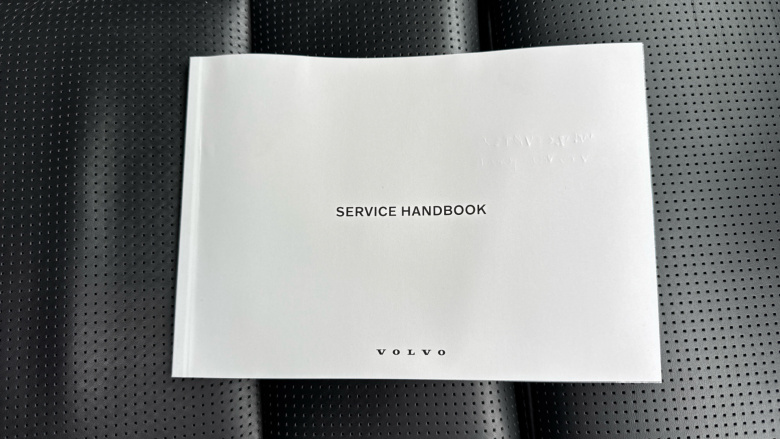 Volvo XC90 2.0 B5P [250] Ultra Dark 5dr AWD Geartronic Petrol Estate